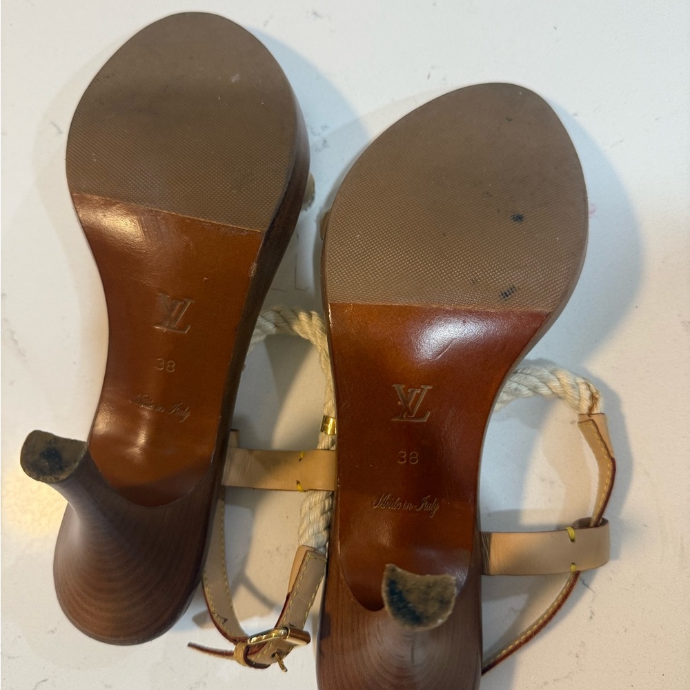 Louis Vuitton Azure Rope and wood Checkered Heels 8/8.5 (size 38) Vintage - Picture 5 of 9